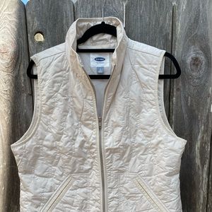 Brand new Old Navy puffer vest